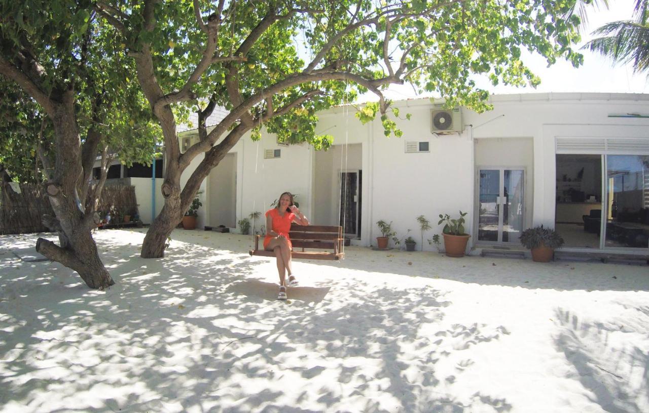 Hotel Seginy Seaview Guraidhoo  Esterno foto
