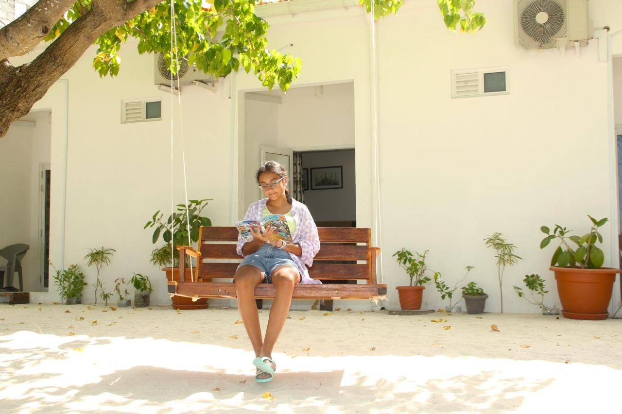 Hotel Seginy Seaview Guraidhoo  Esterno foto