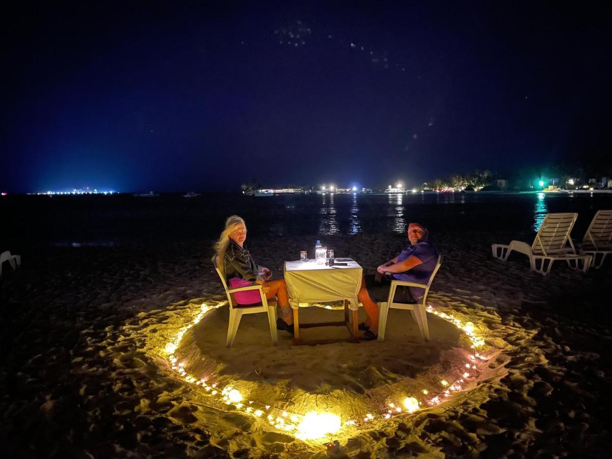 Hotel Seginy Seaview Guraidhoo  Esterno foto